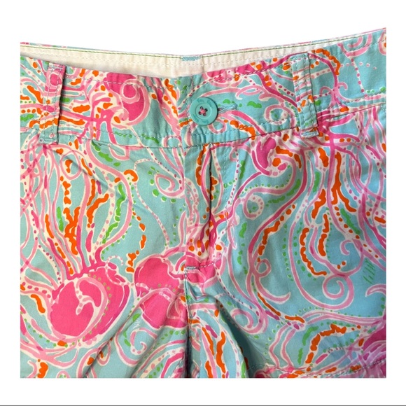 Lilly Pulitzer Walsh Shorts - Picture 4 of 5